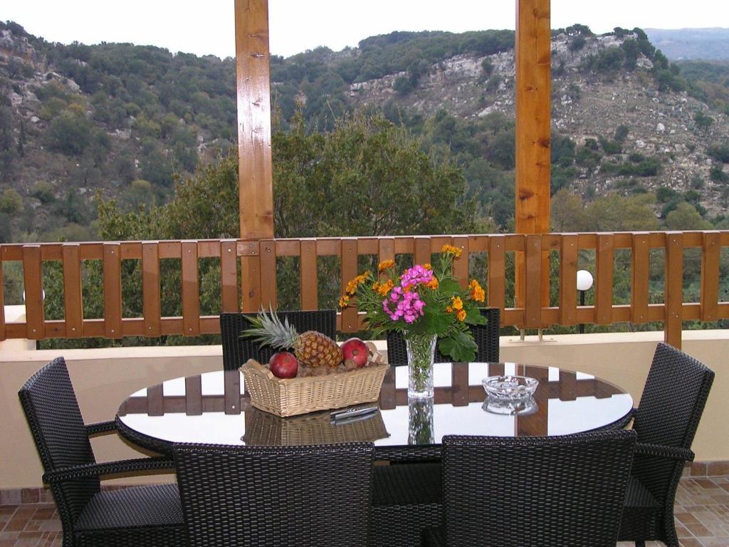 Stratos Villa Kaloniktis