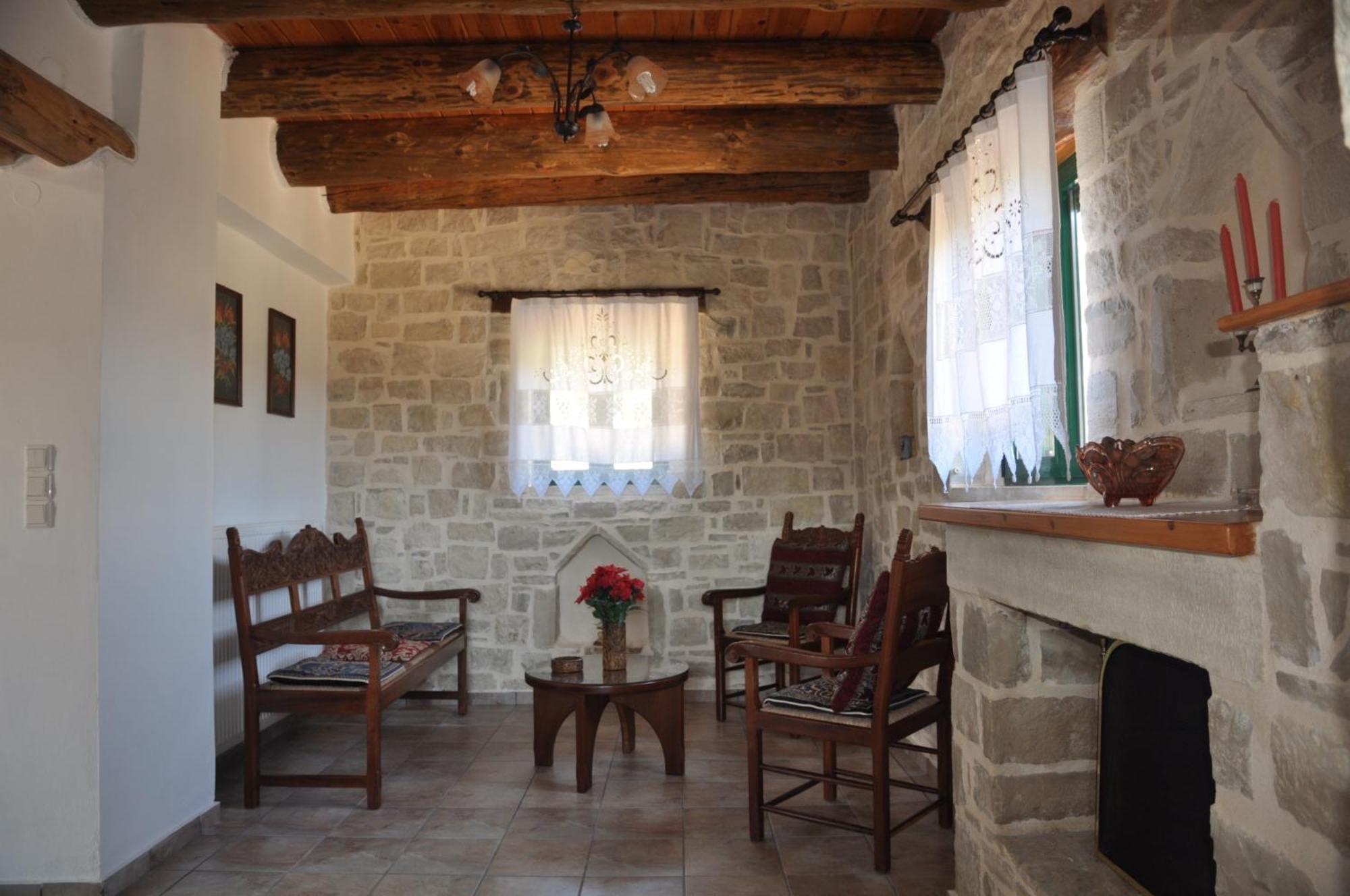 Stratos Villas Kaloniktis